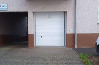 Garagen mieten in Friedhofstraße 34, 63065 Offenbach, Garage + Stellplatz + extra Raum