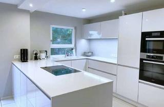 Einfamilienhaus kaufen in 70839 Gerlingen, 5-Zimmer Einfamilienhaus in Gerlinger Waldsiedlung