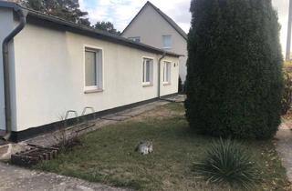 Haus mieten in Ruhlsdorfer Straße, 15344 Strausberg, Schönes altersgerechter Haus mit drei Zimmern in sehr ruhige Lage in Strausberg