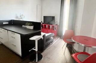 Wohnung mieten in 40476 Düsseldorf, Modern möblierte 2-Zimmer-Wohnung mit WLAN, Düsseldorf-Derendorf, Römerstr.