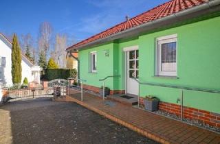 Einfamilienhaus kaufen in 15926 Luckau, Bungalow zum Einziehen - Einfamilienhaus in Luckau