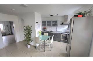 Wohnung kaufen in 89233 Neu-Ulm, +++Neu-Ulm/Pfuhl, charmante 3-Zi.-ETW, ca. 86 m² Wfl., Garage, 1. OG, großer Balkon+++