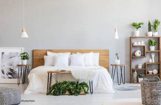 Wohnung kaufen in 92521 Schwarzenfeld, Klein und fein