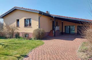 Haus kaufen in 14712 Rathenow, Rathenow - großes Wohnhaus mit Pool & Garage