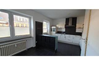 Wohnung kaufen in 26384 Wilhelmshaven, Wilhelmshaven - 2 Zimmer Wohnung im Villenviertel mit Loggia provisionsfrei