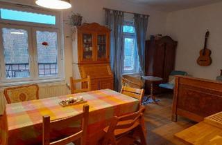 Wohnung kaufen in 29556 Suderburg, Suderburg - Helle 3-Zimmerwohnung im Mehrgenerationenhaus mit Park und Teich