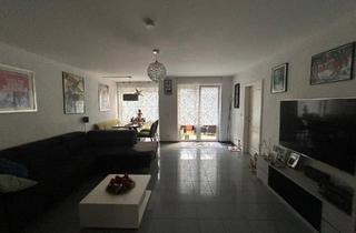 Wohnung kaufen in 42781 Haan, Haan - 4-Zimmer Wohnung zu verkaufen in Toplage in Haan