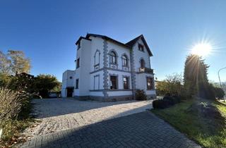 Wohnung mieten in 53639 Königswinter, Königswinter - Charmante 4-Zimmer-Wohnung in gepflegter Altbauvilla