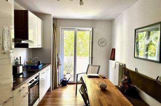 Wohnung kaufen in 68167 Mannheim, Mannheim - Charmante und großzügige Altbauwohnung mit Balkon !
