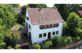 Haus kaufen in 67663 Kaiserslautern, Kaiserslautern - KL-Lämmchesberg - Großzügiges Wohnhaus mit schönem Eigentumsgrundstück in bester Wohnlage