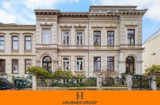 Wohnung kaufen in 28203 Steintor, Ihr Altbremer Wohnjuwel - Zwei stilvolle Wohnungen mit Balkonen in Bestlage