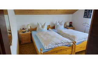 Wohnung kaufen in 72275 Alpirsbach, Wohnen im Schwarzwald: Gepflegte 2-Zimmer-Wohnung zu verkaufen