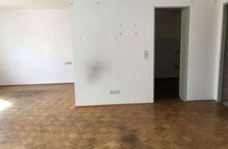 Wohnung kaufen in 71229 Leonberg, Schöne 1,5 -Zi-WHG in Leonberg ruhig gelegen