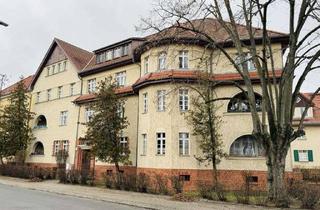 Wohnung kaufen in Edisonstraße, 16761 Hennigsdorf, Henningsdorf: Großzügige 4-Zimmer- Wohnung - frei