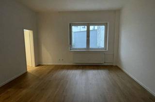 Wohnung mieten in Adlerstraße 79, 40211 Pempelfort, Renovierte 1-Zimmer-Wohnung im Erdgeschoß