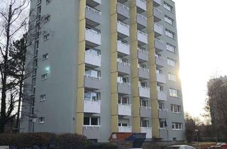 Wohnung mieten in Wilhelm-Busch-Straße 15, 81477 München, Gemütliche 2-Zimmer-Wohnung mit Balkon