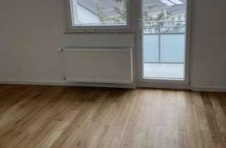 Wohnung mieten in Helmholzstraße, 65199 Dotzheim, Renovierte 2-Zimmer-Wohnung mit Balkon