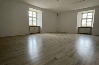 Wohnung mieten in 96215 Lichtenfels, großzügige 4 Zimmer Wohnung mit Terrasse und Garage