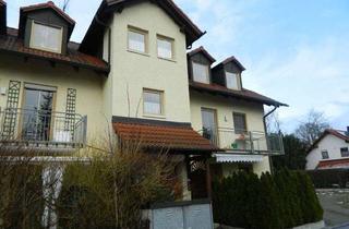 Wohnung mieten in 85777 Fahrenzhausen, Gepflegte 3-Zimmer-Wohnung mit Süd-Balkon in ländlicher Lage