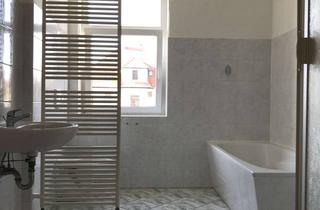 Wohnung mieten in Schillerstr., 01809 Heidenau, Großzügige 3-Raumwohnung (88 m²) mit Wanne & Dusche – nur 550 € Kaltmiete in Heidenau