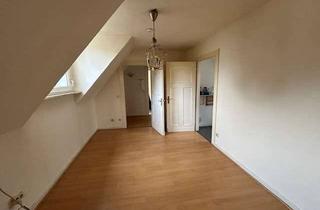 Wohnung mieten in Martin- Luther-Str. 87, 42853 Innen, Jugendstilhaus, renovierte 1,5-Zimmer Wohnung im 2. OG in Remscheid Innenstadt