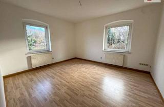 Wohnung mieten in Zwönitzer Straße 12, 08294 Lößnitz, 2-Raum-Wohnung in Randlage von Lößnitz im 1. Obergeschoss
