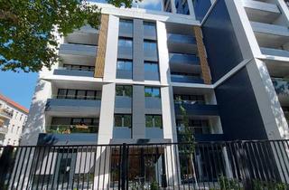 Wohnung mieten in Eschersheimer Straße 11, 12099 Neukölln, Tempelhofer Feld vor der Tür: Lichtdurchflutetes 3-Zimmer-Wohnung im 4. OG