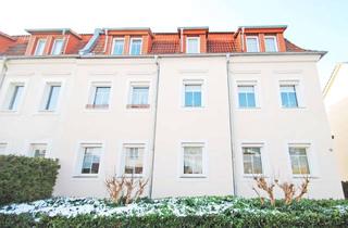 Wohnung mieten in Tichatscheckstraße 13, 01139 Mickten, Lichtdurchflutete 2-RW * Tageslichtbad mit Dusche * sep. Küche * ruhige Lage * ÖPNV * zentral* TOP *