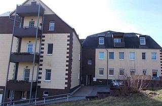 Mehrfamilienhaus kaufen in 09249 Taura, Saniertes und vollvermietetes Mehrfamilienhaus mit SP und Balk. in guter Lage