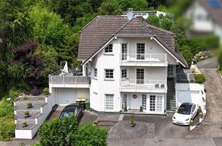 Einfamilienhaus kaufen in 51503 Rösrath, Ein Zuhause für Generationen - Durchdachtes Einfamilienhaus mit Einliegerwohnung