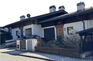 Doppelhaushälfte kaufen in 83620 Feldkirchen-Westerham, Wohntraum am Berg - vielseitig nutzbare Doppelhaushälfte