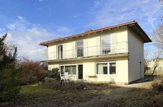 Einfamilienhaus kaufen in 81247 München, Sonniges Einfamilienhaus mit Baureserven auf fantastischem Grund