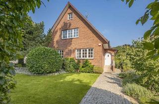 Einfamilienhaus kaufen in 22587 Blankenese, Blankenese: Einfamilienhaus auf ruhigem, privaten Südwest-Grundstück