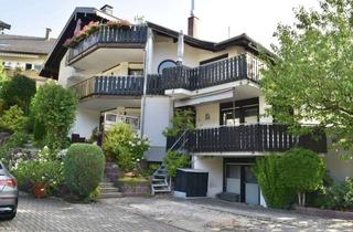 Doppelhaushälfte kaufen in 76332 Bad Herrenalb, Doppelhaushälfte mit Einliegerwohnung und Panoramablick in Bernbach, Kurort Bad Herrenalb