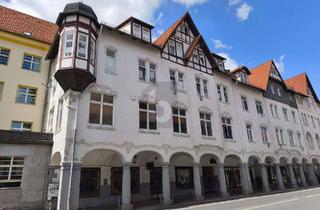 Haus kaufen in 99310 Arnstadt, KAPITALANLAGE IM ZENTRUM MIT STUCK UND PARKETT