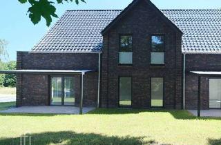 Haus mieten in 26789 Leer, Moderne Haushälfte mit Wärmepumpe, zwei Bädern und überdachter Terrasse