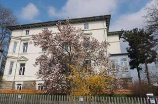 Anlageobjekt in 08412 Werdau, Topsaniertes und vollvermietetes Renditeobjekt in guter Lage mit Park, Garagen und Stellplätzen!