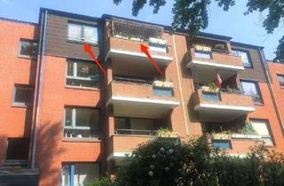 Anlageobjekt in 22926 Ahrensburg, *Courtagefrei* Vermietete Dachgeschosswohnung mit 2 Balkonen !