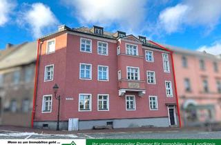 Anlageobjekt in 95632 Wunsiedel, Großzügige Wohneinheiten im zentralen MFH