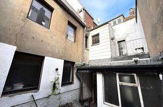 Grundstück zu kaufen in 41747 Viersen, Abriss- oder Sanierungsobjekt in Innenstadtlage