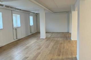 Gewerbeimmobilie mieten in Auguste-Viktoria-Allee 19b, 33175 Bad Lippspringe, Raum für Ihre Idee – helle Gewerbeeinheit mit flexibler Nutzung