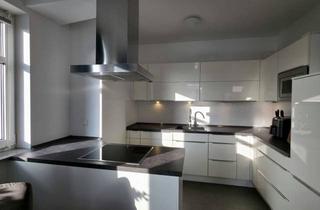 Wohnung kaufen in Wassersportallee 12, 12527 Grünau, * VON PRIVAT: Sofort frei! 81m² mit Kochinsel, 2 Balkonen & Stellplatz in Grünau.