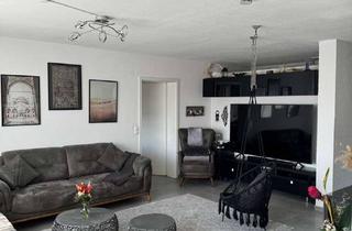 Wohnung kaufen in 71111 Waldenbuch, Großzügige Wohnung mit Herz und Raum