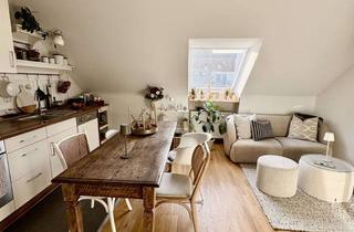 Wohnung mieten in 40211 Pempelfort, Tolle Single-Dachgeschosswohnung