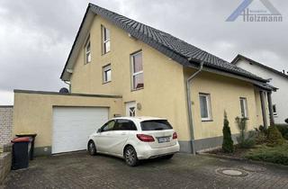 Wohnung mieten in 33739 Jöllenbeck, 2 Zi. Dachgeschosswohnung zur Miete in Bielefeld-Jöllenbeck - Holzmann Immobilien