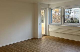 Wohnung mieten in 69121 Handschuhsheim, Bereit zum Einzug: Freundliche 4 ZKBB mit möblierter Wohnküche, 2 Balkonen u. Stp. vor dem Haus