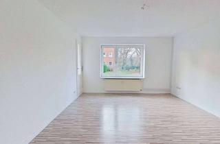 Wohnung mieten in Richthofenstraße 9a, 24768 Rendsburg, Geräumige 3-Zimmer-Erdgeschosswohnung mit EBK und BALKON