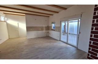 Wohnung mieten in Kronenstraße, 76297 Stutensee, Helle 2-Zimmer Wohnung in Stutensee Hinterhof EG