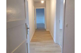 Wohnung mieten in Saarbrücker Str. 40, 47053 Hochfeld, 60 qm² 3-Zimmer-Dachgeschosswohnung am Hochfelder Markt, Duisburg