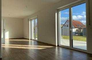 Wohnung mieten in Telemannstr. 86, 93128 Regenstauf, Schöner wohnen mit EBK und Terrasse in Regenstauf